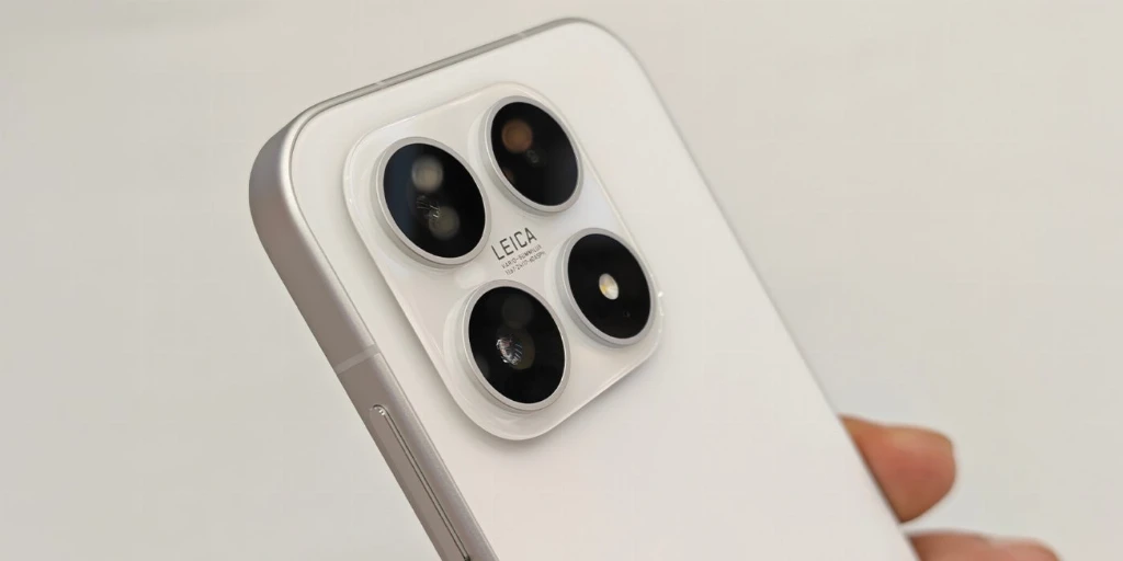 Xiaomi 18 може отримати акумулятор ємністю 7200 мАг