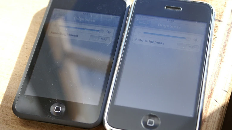 Еволюція пристроїв Apple: історія появи iPhone та iPod touch