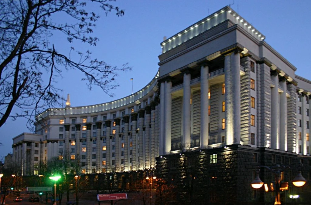 Водійські права відновлять безкоштовно: кому Кабмін скасував оплату за документи